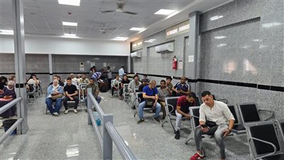 بدء اختبارات المتقدمين للعمل في مطاحن دقيق بالأردن (صور)