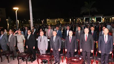 اختتام ملتقى القادة الأول بالتعاون بين جامعتى قناة السويس والإسماعيلية (صور) 