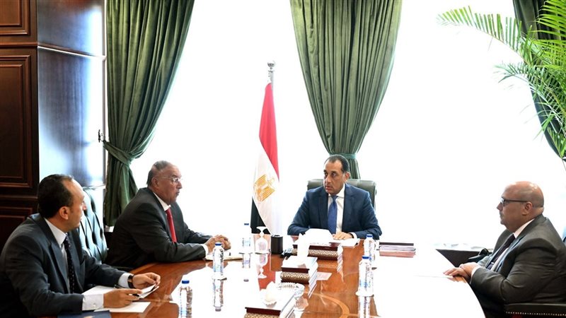 اجتماع برئاسة الدكتور