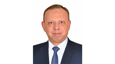 ننشر السيرة الذاتية للدكتور أشرف مهران عميد هندسة جامعة مصر للمعلوماتية الجديد