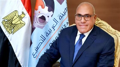 رئيس العربية للتصنيع يتفقد أعمال إنشاء مصنع تدوير المخلفات الصلبة بالدقهلية