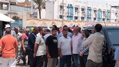 على أنغام السمسمية، احتفال جماهير الإسماعيلي بانعقاد عمومية سحب الثقة من مجلس الإدارة (فيديو وصور) 