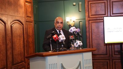 وزير العدل يجدد ندب سناء عفيفي لتولي رئاسة مصلحة الشهر العقاري والتوثيق لمدة ستة أشهر 