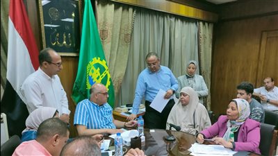 محافظ القليوبية يعقد اللقاء الجماهيري الأسبوعي لبحث شكاوى ومطالب المواطنين 