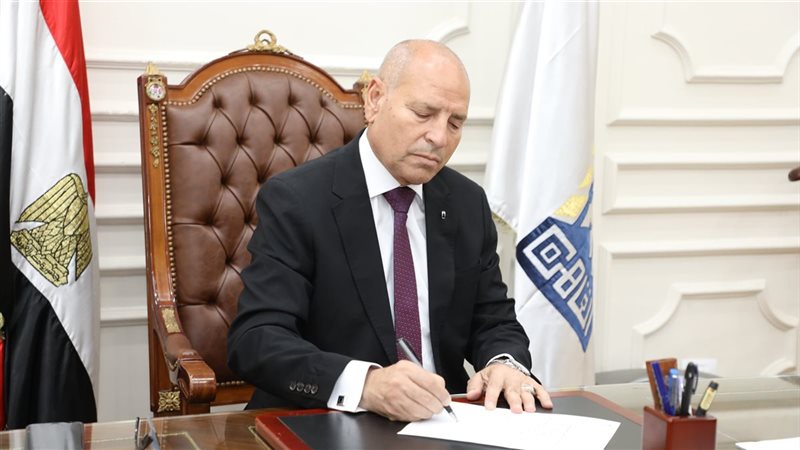 محافظ القاهرة، فيتو
