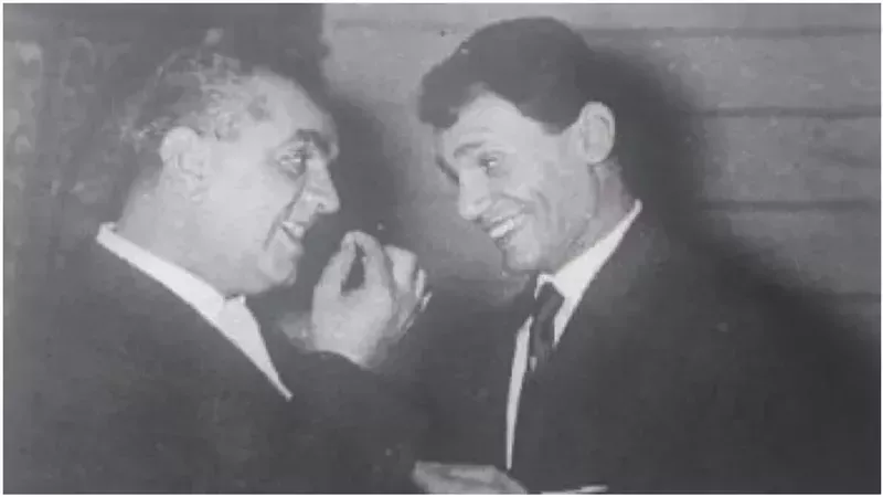 محمد عبد المطلب بدأ