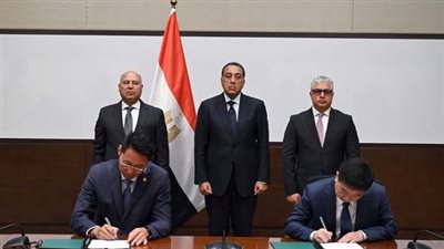 مدبولي يشهد توقيع عقد إنشاء مصنع مجموعة سايلون الصينية للإطارات