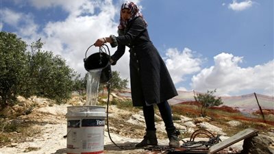 تدمير الآبار والينابيع وتعطيش السكان جنوبي الضفة الغربية
