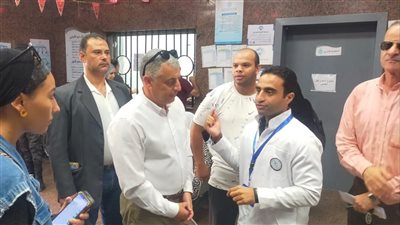 محافظ الإسماعيلية يوجه فرع الرعاية الصحية بتخصيص الفترة الصباحية لكبار السن (صور) 