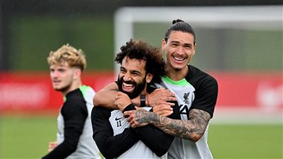 سنفتقد ابتسامتك، محمد صلاح يودع نونيز بعد انتقاله للهلال السعودي