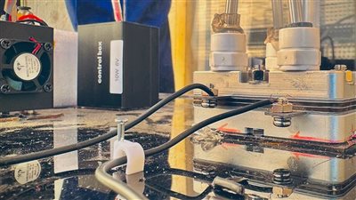 طلاب هندسة حلوان يبتكرون نظامًا لتوليد وتخزين الهيدروجين الأخضر