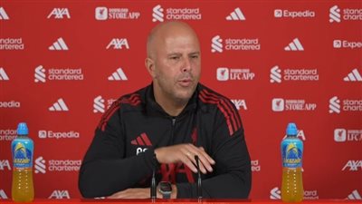  سلوت يكشف أزمة ليفربول قبل مواجهة نوتنجهام 