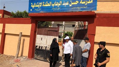 محافظ الدقهلية يتابع تطوير المدارس والمؤسسات الخدمية بقرية منية بدواي (صور)