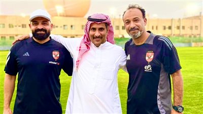 مدرب الأهلي يقود شباب الرائد السعودي رسميا 