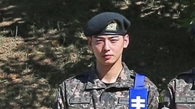  رغم وجوده بالجيش، تشا أون وو يفاجئ جمهوره بعودة فنية مزدوجة