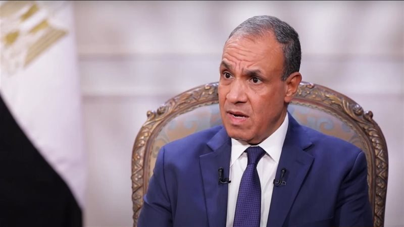 وزير الخارجية بدر