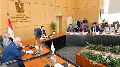 شريف الشربيني يترأس اجتماع لجنة تخصيص الوحدات السكنية لموظفي العاصمة الإدارية