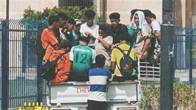 مشحونين في عربية 