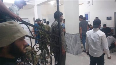 ماذا يحدث في حلب، تسمم العشرات من أفراد 