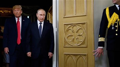 تفاصيل قمة ألاسكا بين ترامب وبوتين، التنازل عن أراضٍ لصالح روسيا، لقاء ثنائي في قاعدة عسكرية منذ الحرب الباردة، ومحاولات أمريكية لوقف الحرب في أوكرانيا