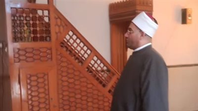 مدير أوقاف الإسكندرية يتفقد مساجد العامرية ثاني لضبط سير العمل 
