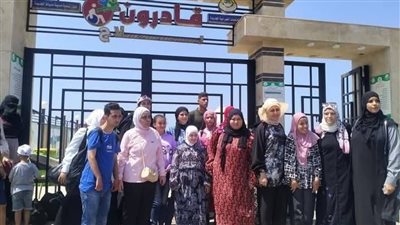 محافظ دمياط يستعرض أنشطة 