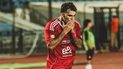 زيزو يسجل هدف الأهلي الثالث في شباك فاركو 