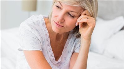 للنساء بعد انقطاع الطمث، نصائح طبية للعناية بالبشرة والحفاظ عليها