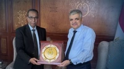 رئيس قناة السويس يوافق على إقامة المباريات الجماهيرية للإسماعيلي بملعب الهيئة