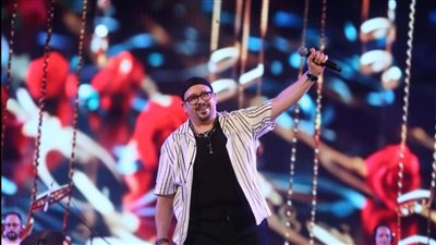 مهرجان القلعة الـ 33، هشام عباس وكايرو كافيه وفلكلور كازاخستان على مسرح المحكى