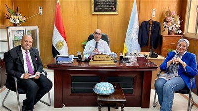 اجتماعات موسعة لقيادات الصيدلة والطب العلاجي بصحة الإسكندرية 