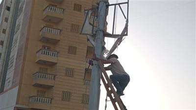 حملات موسعة لإزالة الإعلانات المخالفة بكفر الشيخ 