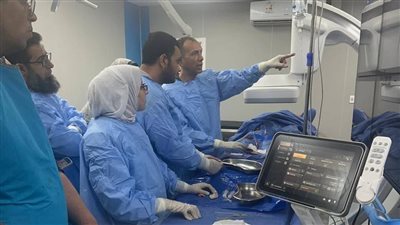 فريق طبى بجامعة المنوفية ينقذ حياة مريض يعاني من نزيف شرجي حاد بدون تدخل جراحي