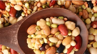 تعزز صحة القلب وتساعد على خسارة الوزن، 6 فوائد صحية للفاصوليا بأنواعها المختلفة