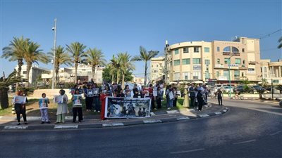 تظاهرة في مدينة الطيرة الفلسطينية تنديدا بمجازر الاحتلال 