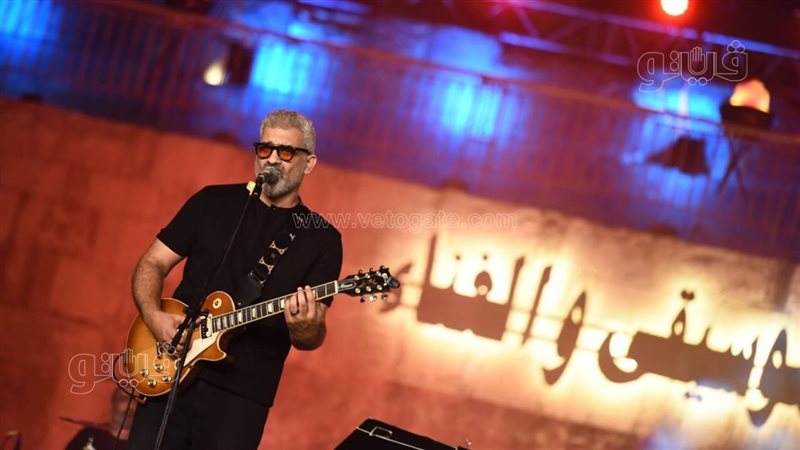 فرقة وسط البلد، فيتو
