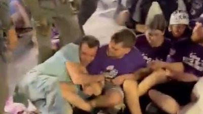  شرطة الاحتلال الإسرائيلي تقمع بوحشية المتظاهرين داخل نفق شارع 