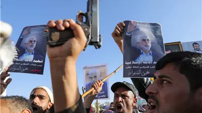 حماس وحزب الله والحوثيون، لماذا تتمسك الحركات الدينية بسلاحها وترفض تسليمه للدولة؟ 