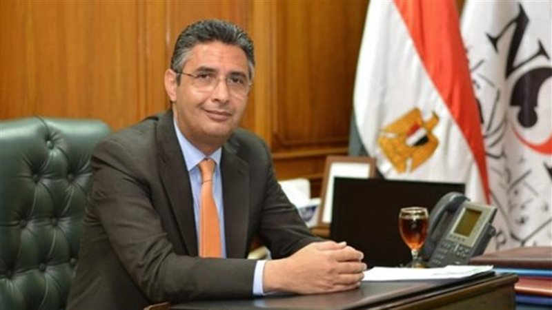 وزير التموين الدكتور