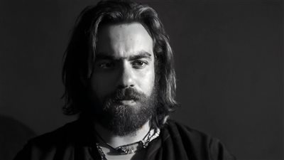 تصدر التريند بـ «أنا بشحت بالجيتار»، من هو علي رؤوف؟