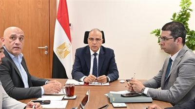 وزير الري: تطبيق التكنولوجيات الحديثة لتحقيق إدارة أفضل للموارد المائية 