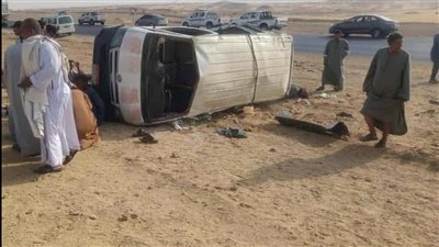 إصابة 14 شخصا، اللقطات الأولى لحادث أسوان المروع (صور) 