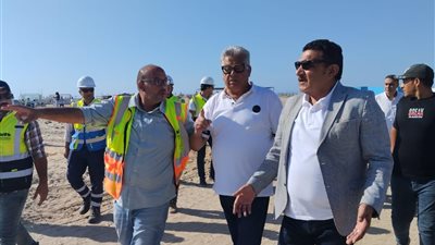 رئيس جهاز مدينة دمياط الجديدة يتفقد الأحياء السكنية والطرق