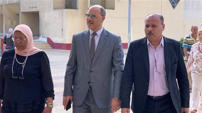 تعليم الإسكندرية يتابع المنهج المطور لمادة العلوم للصف الأول الإعدادي