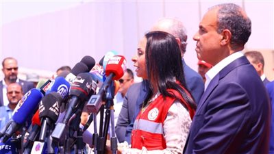 وزيرة التضامن من أمام معبر رفح: مصر لم تتوقف عن أداء واجبها القومي والإنساني تجاه غزة 