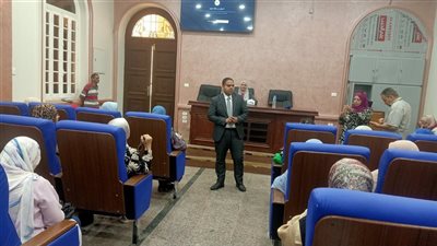محافظ سوهاج يتابع انطلاق البرنامج التدريبي 