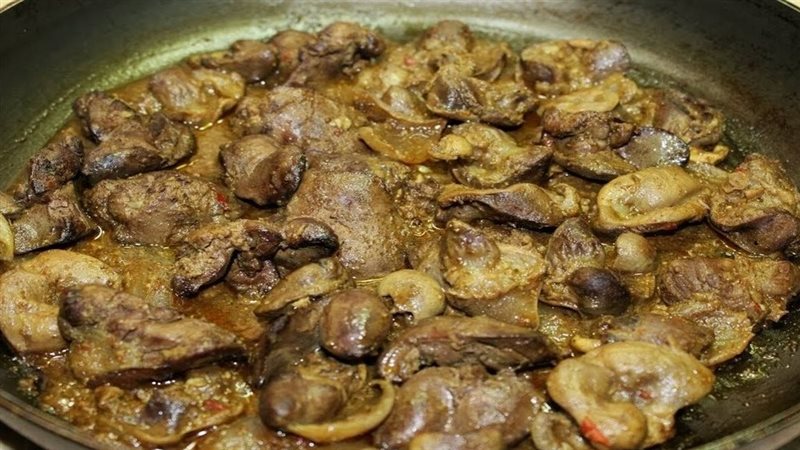 كبد الفراخ بالزبدة،