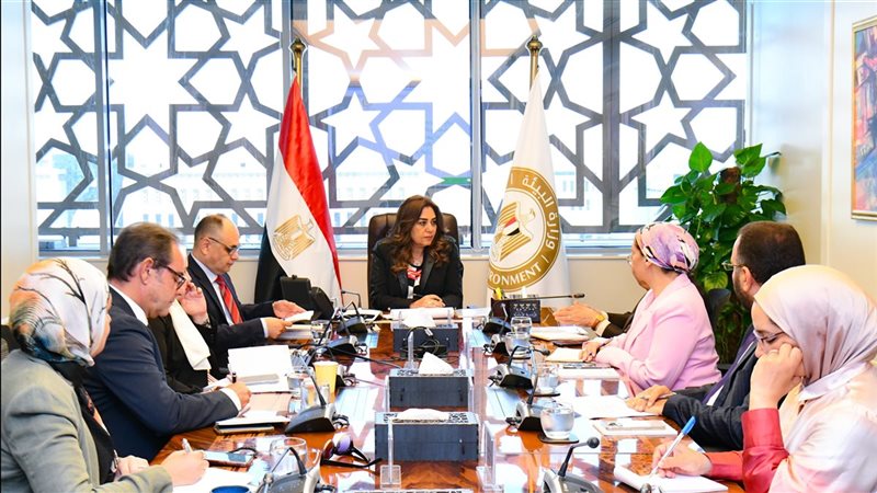 الدكتورة منال عوض
