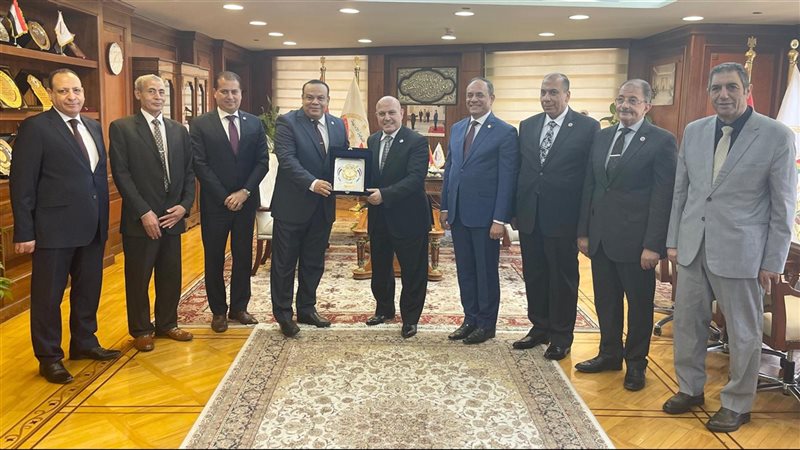 النيابة الإدارية