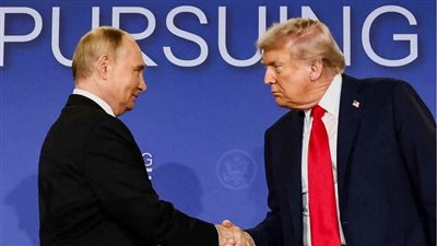 بوتين يبلغ ترامب استعداده للقاء زيلينسكي والمستشار الألماني يكشف الموعد 